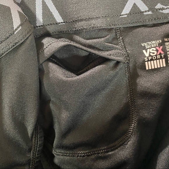 Victoria’s Secret sport the player run short grey size M - Picture 3 of 5